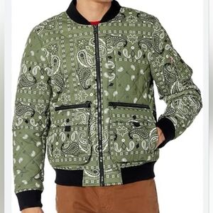 Levi's Quilted Green Bandana Print Puffer Bomber Jacket